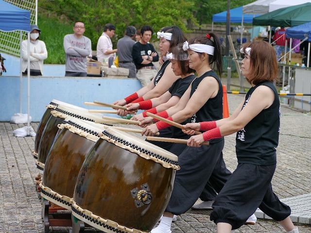 上方太鼓連